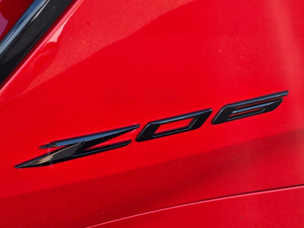 Used 2024 Chevrolet Corvette Z06 RWD image 25