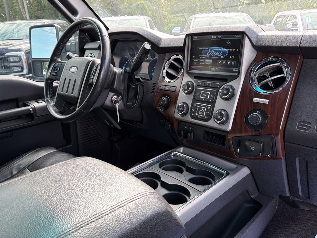 Used 2015 Ford F250 Lariat w/ Lariat Ultimate Package AWD/4WD image 21