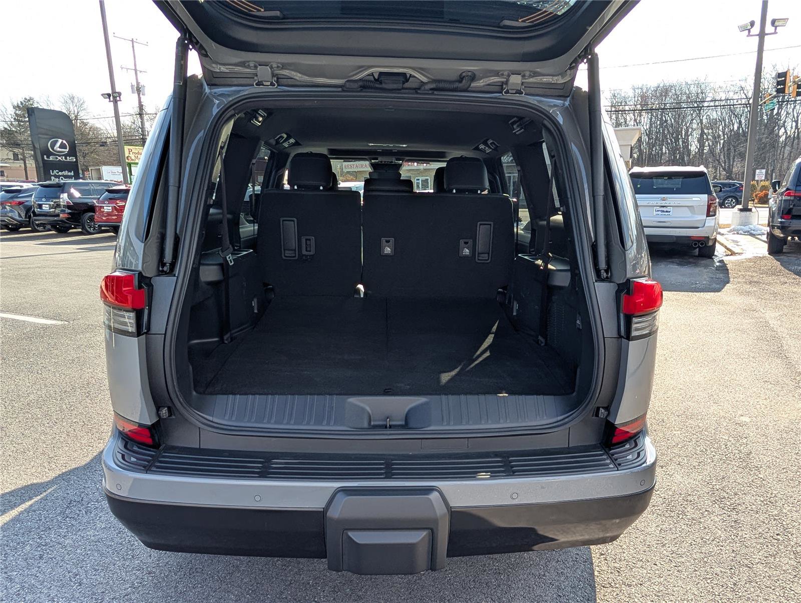 Used 2024 Lexus GX 550 w/ Accessory Package (Z1) image 14