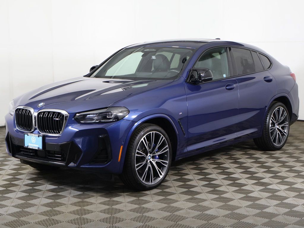 Used 2025 BMW X4 M40i w/ Premium Enhanced Package image 12