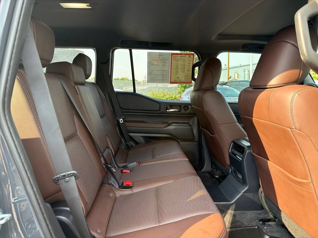 Certified 2026 Toyota Land Cruiser w/ Premium Package AWD/4WD image 17