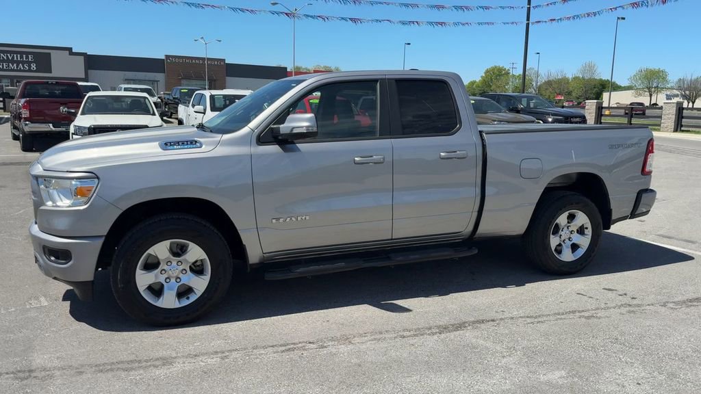 Used 2022 RAM 1500 Big Horn AWD/4WD image 3