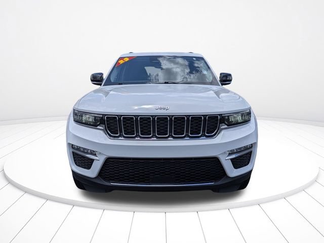 Used 2023 Jeep Grand Cherokee Limited AWD/4WD image 8