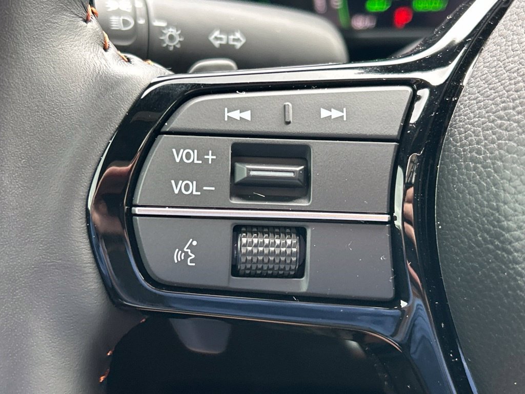 Used 2026 Honda CR-V Sport Touring image 27