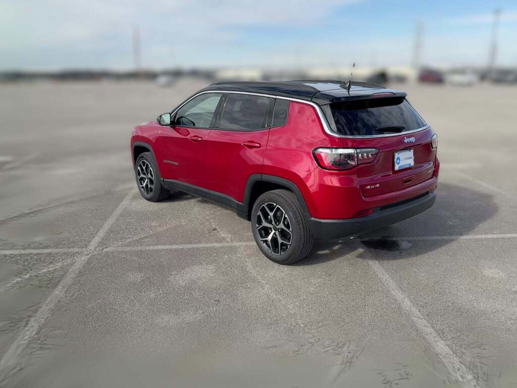 New 2026 Jeep Compass Limited image 8