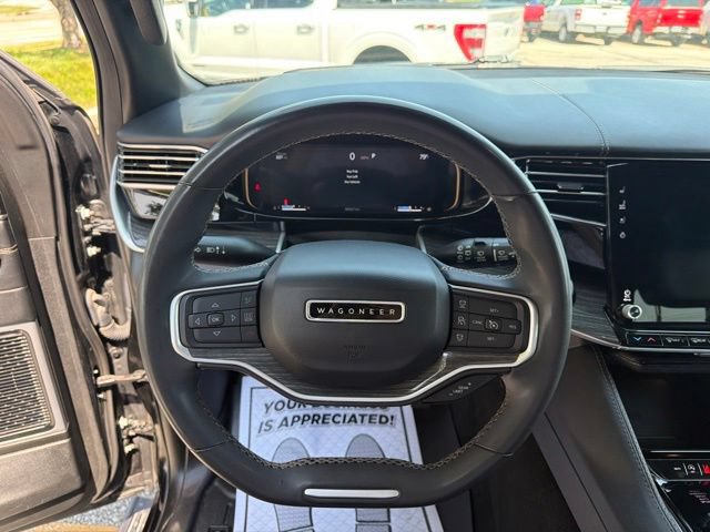 Used 2022 Jeep Wagoneer Series III w/ Premium Group I AWD/4WD image 27