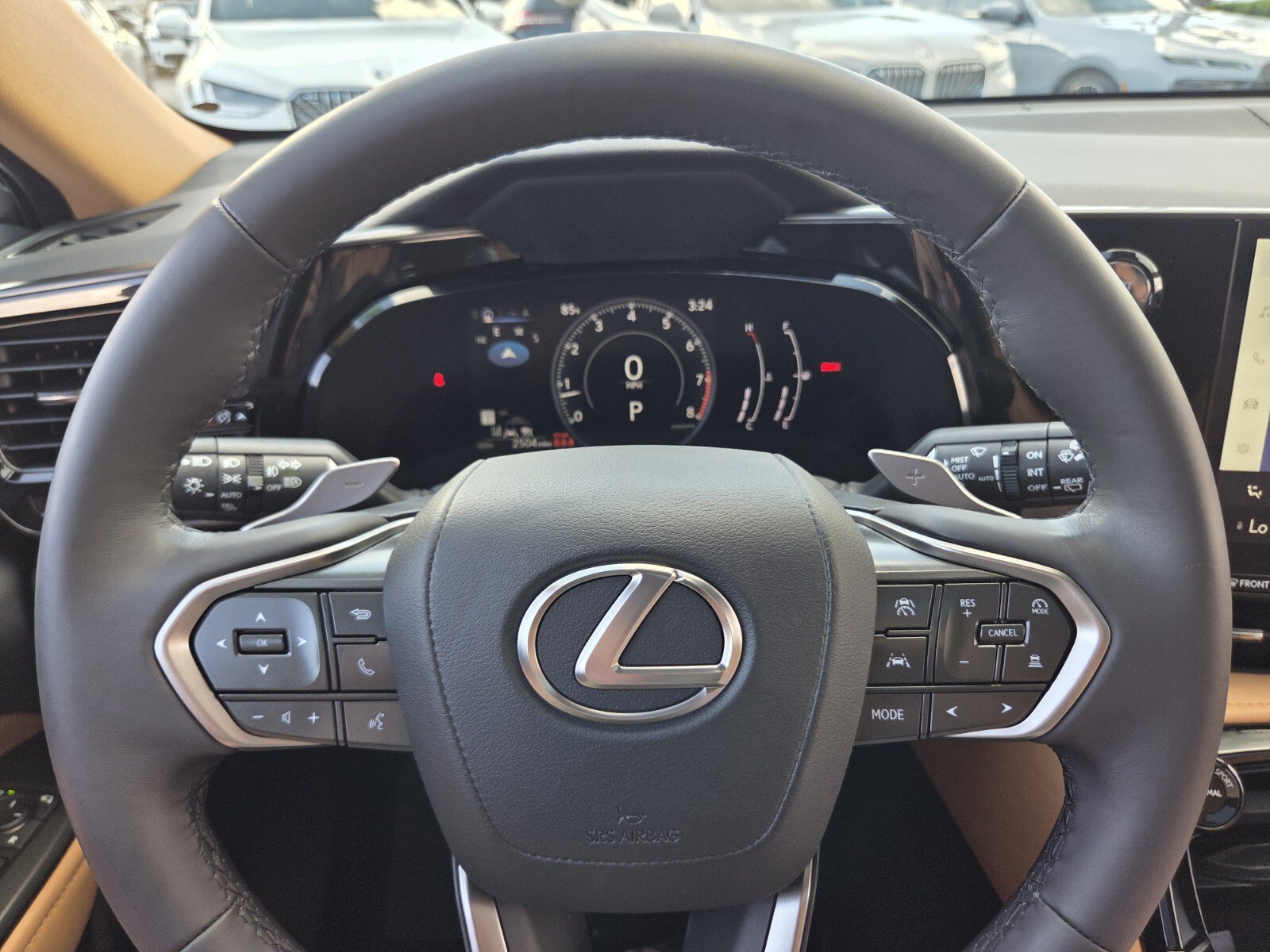 Used 2025 Lexus NX 250 FWD w/ Towing Package (2000 Lbs) image 25