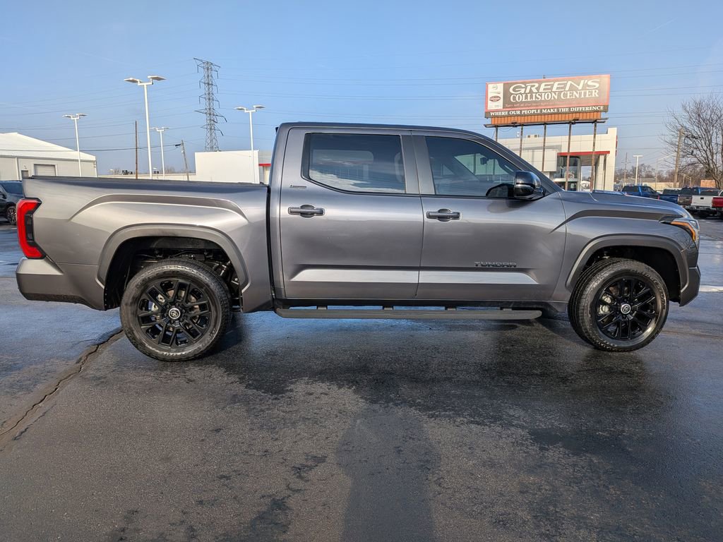 Used 2024 Toyota Tundra Limited image 8
