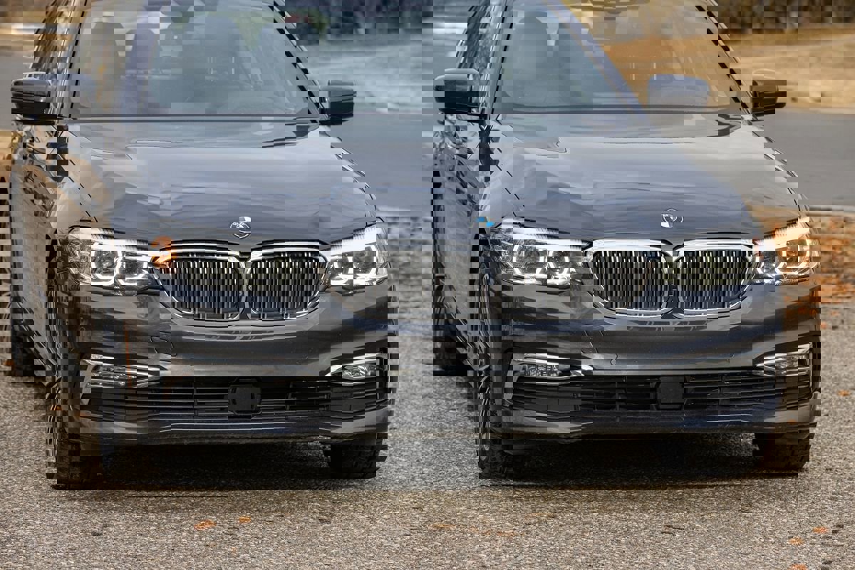 Used 2018 BMW 530i xDrive image 6