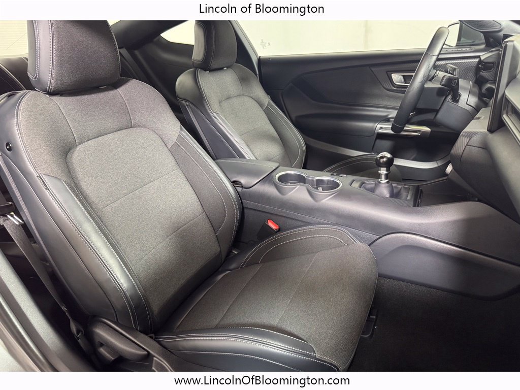 Used 2025 Ford Mustang GT RWD image 12