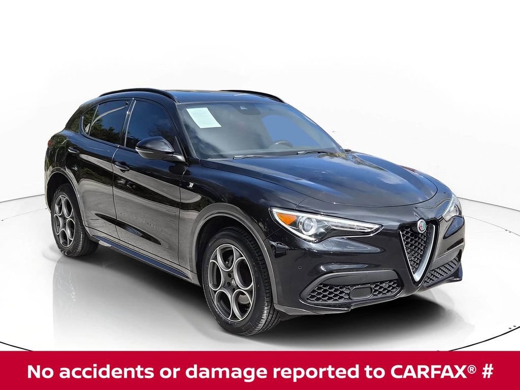 Used 2022 Alfa Romeo Stelvio Ti image 1
