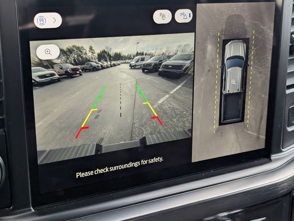 New 2026 Ford F250 Lariat w/ Black Appearance Package image 22