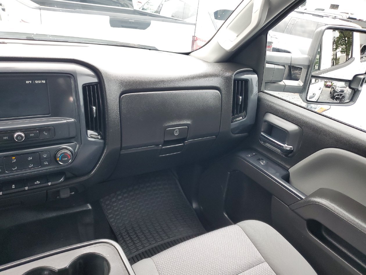 Used 2019 GMC Sierra 2500 4x4 Double Cab w/ Sierra Convenience Package image 14