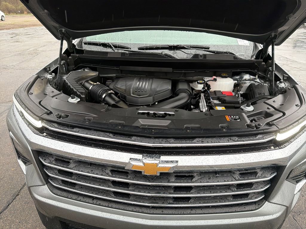 Used 2026 Chevrolet Traverse LT AWD/4WD image 26