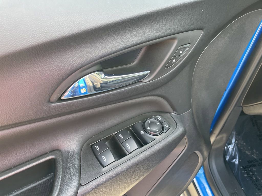 Used 2024 Chevrolet Equinox LT image 6