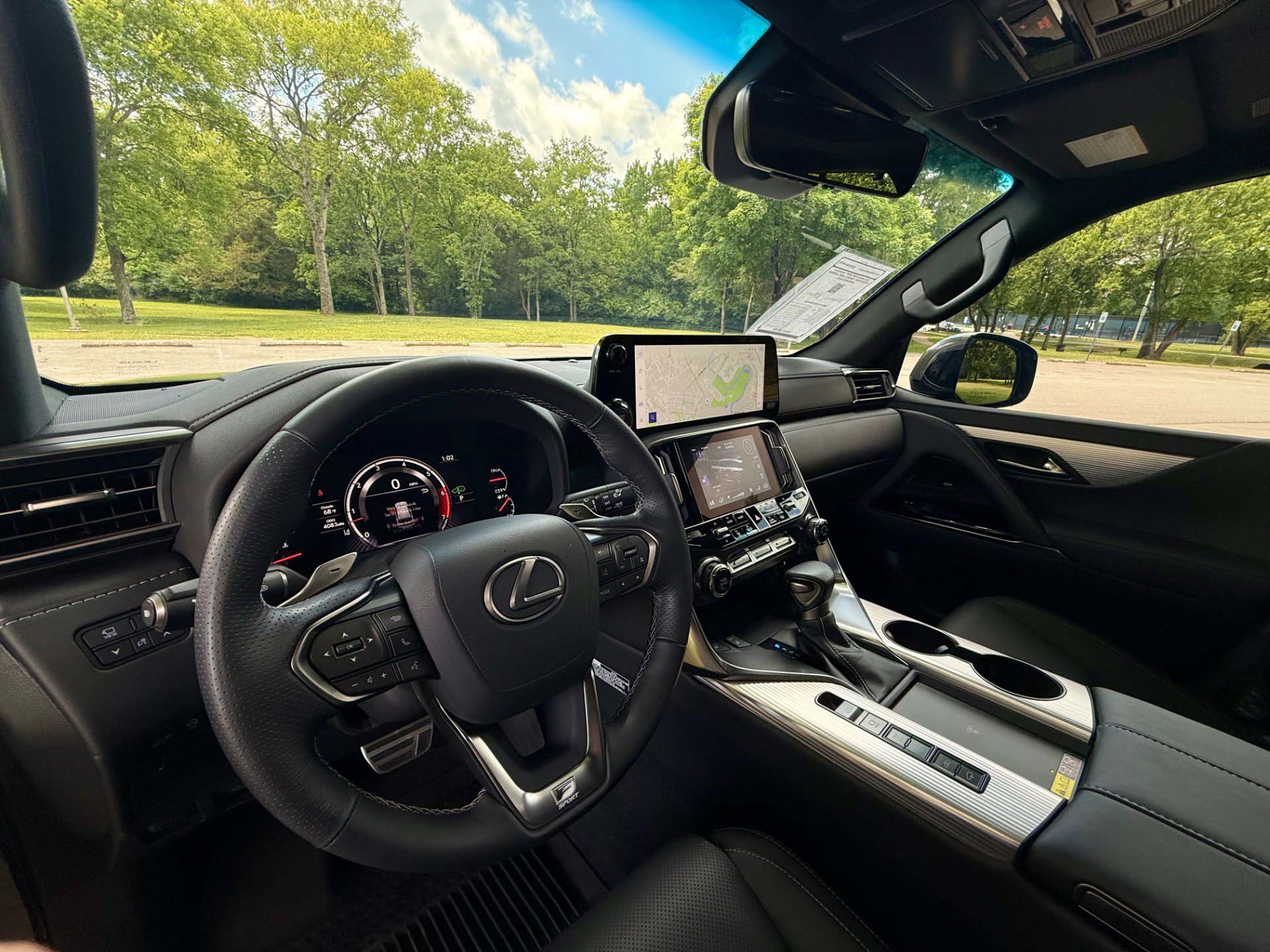 Used 2024 Lexus LX 600 F Sport AWD/4WD image 9