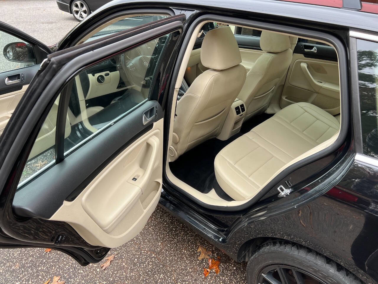 Used 2012 Volkswagen Jetta SE image 13