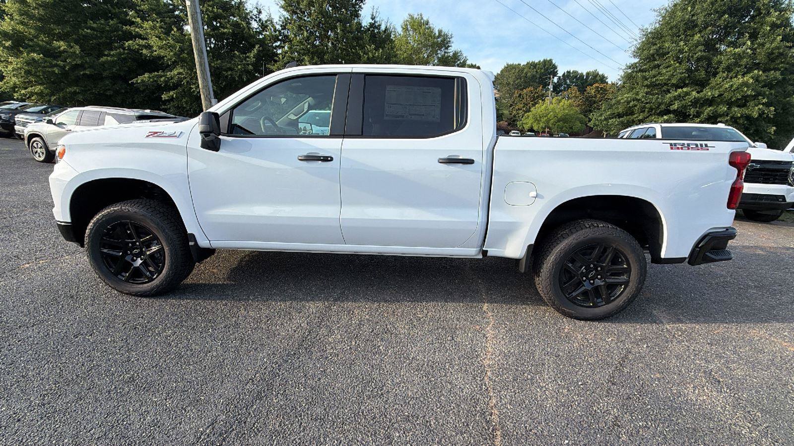 New 2026 Chevrolet Silverado 1500 LT Trail Boss w/ LT Trail Boss Premium Package AWD/4WD image 12