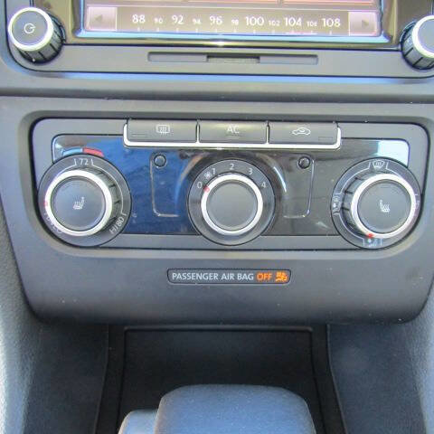 Used 2011 Volkswagen Jetta TDI image 13