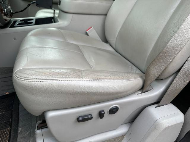 Used 2008 Chevrolet Silverado 2500 LTZ w/ Safety Package AWD/4WD image 14
