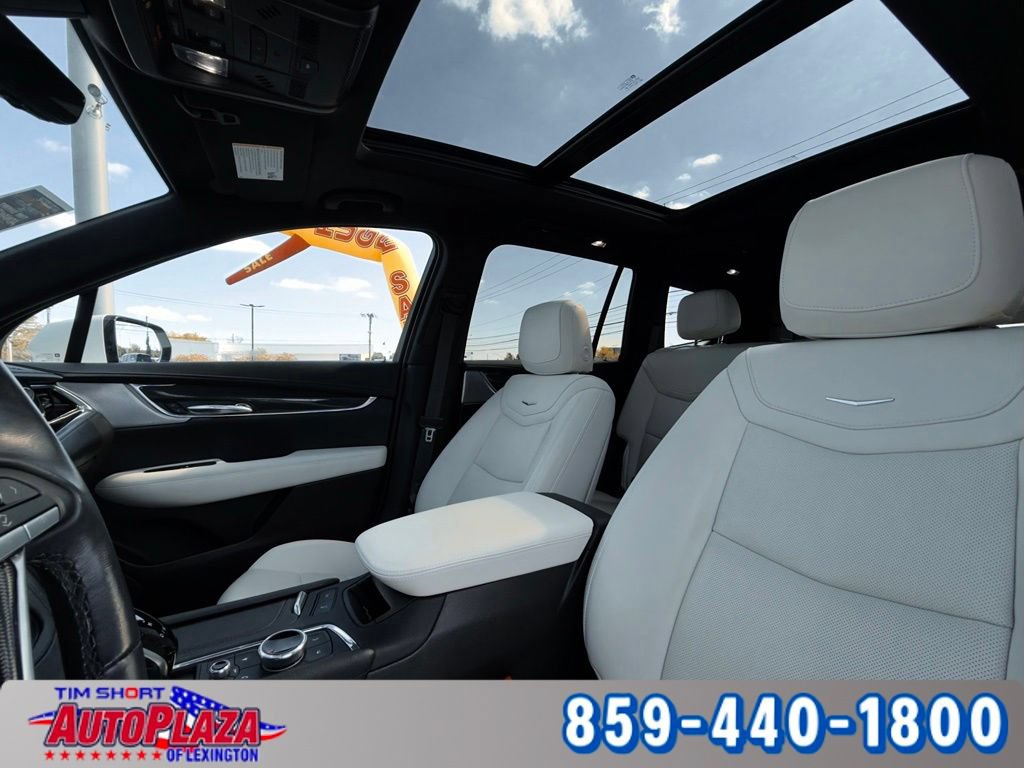 Used 2024 Cadillac XT6 Sport w/ Technology Package AWD/4WD image 24