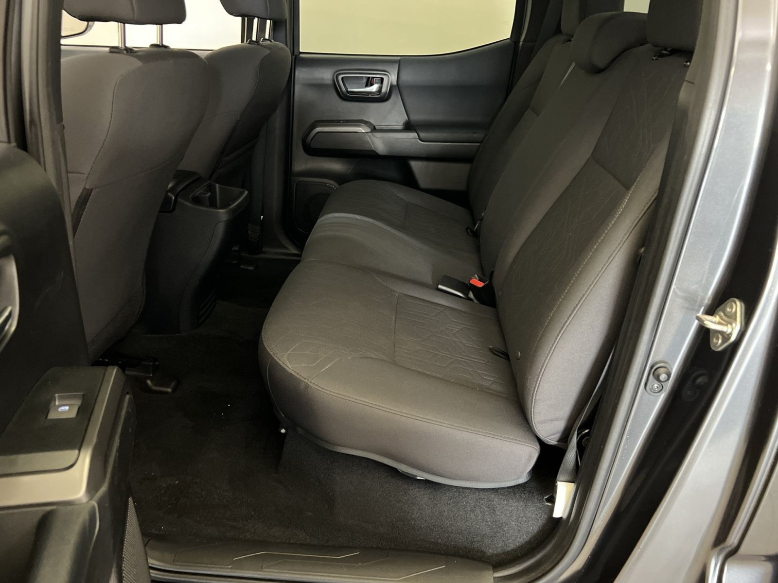Used 2019 Toyota Tacoma TRD Off-Road AWD/4WD image 23