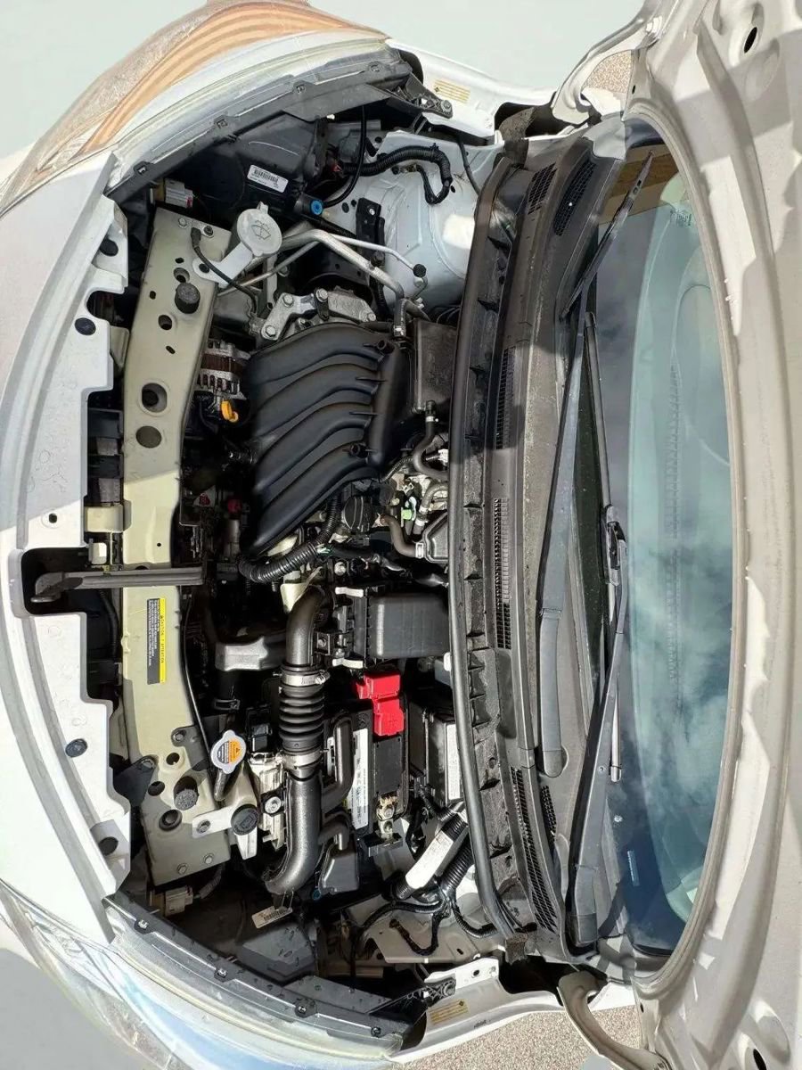 Used 2016 Nissan Versa Note SV image 31