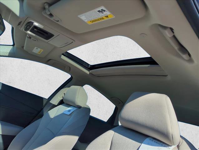 Used 2025 Honda Accord SE image 16
