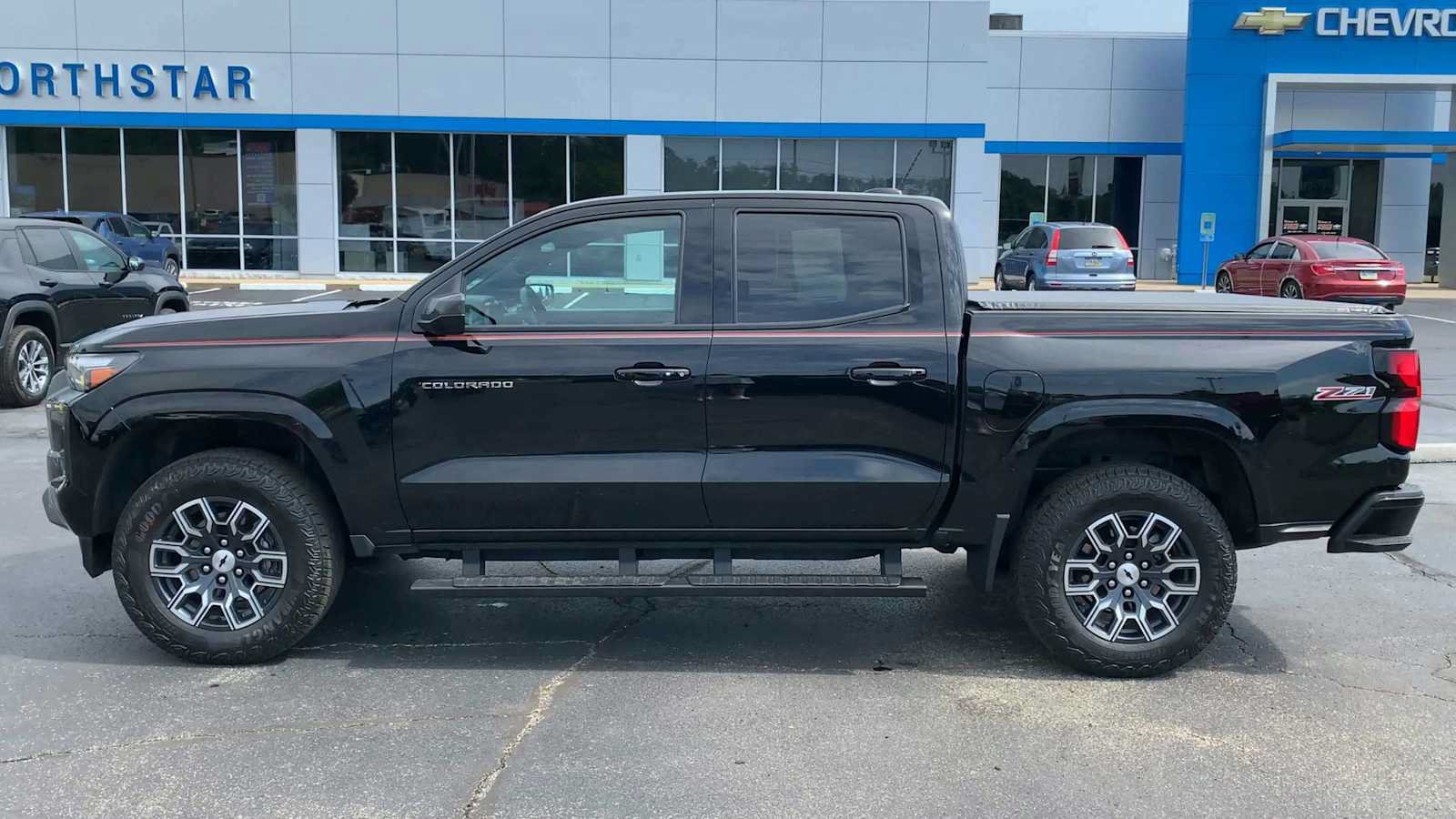 Certified 2025 Chevrolet Colorado Z71 AWD/4WD image 5