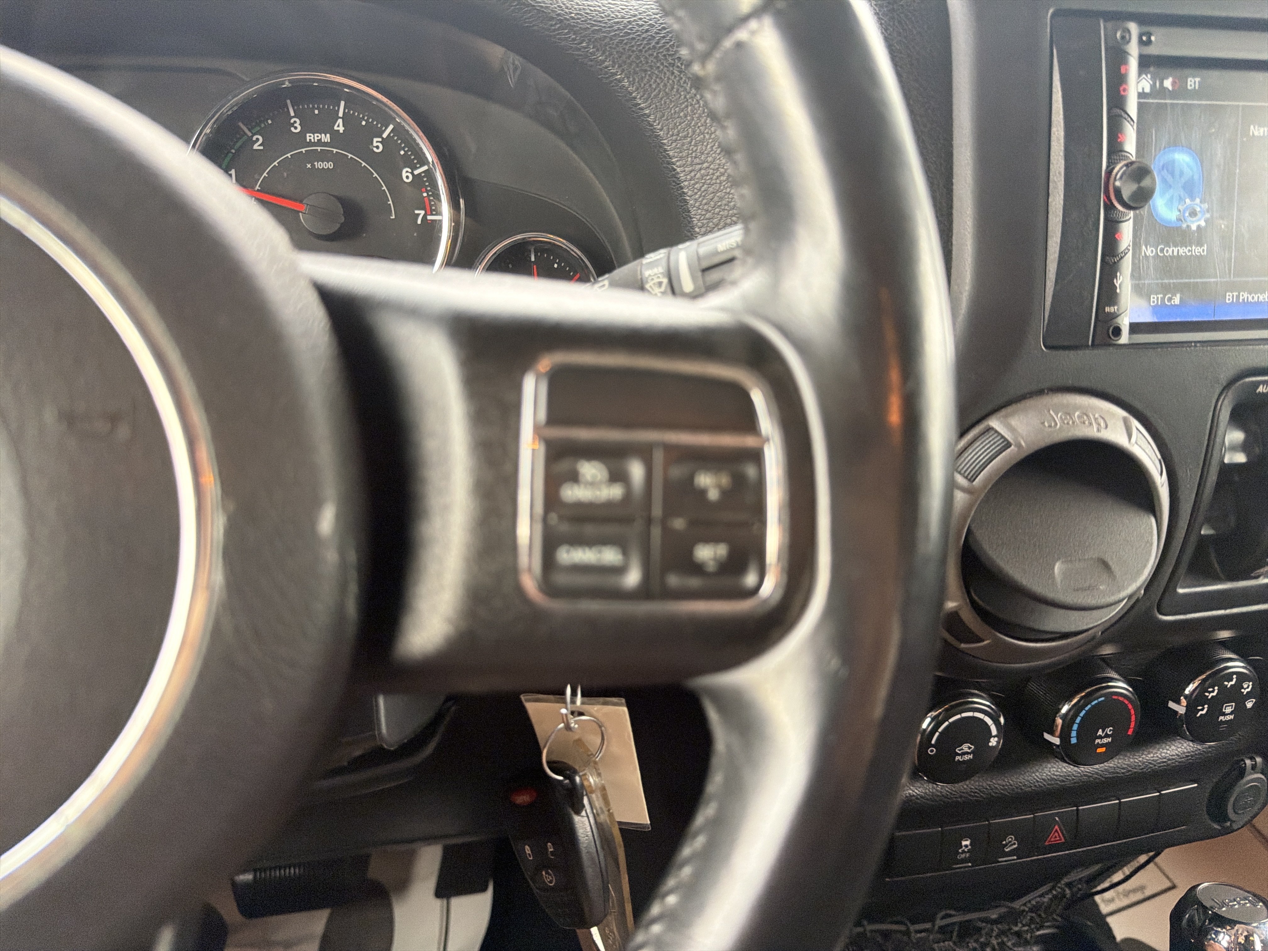 Used 2015 Jeep Wrangler Unlimited Sport w/ Quick Order Package 24S AWD/4WD image 19