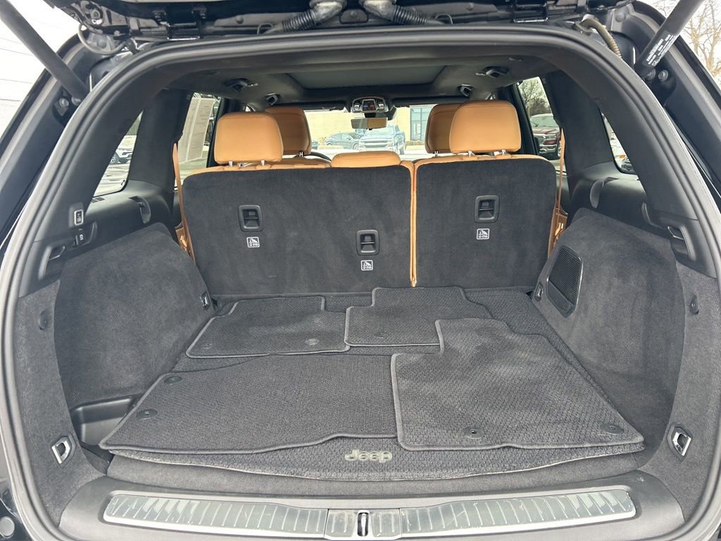 Used 2022 Jeep Grand Cherokee Summit image 13