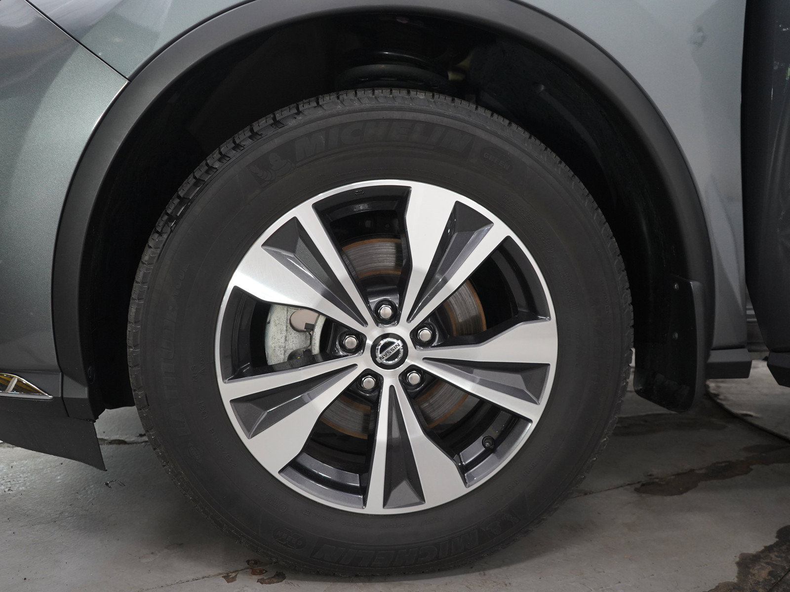 Used 2020 Nissan Murano SV AWD/4WD image 28