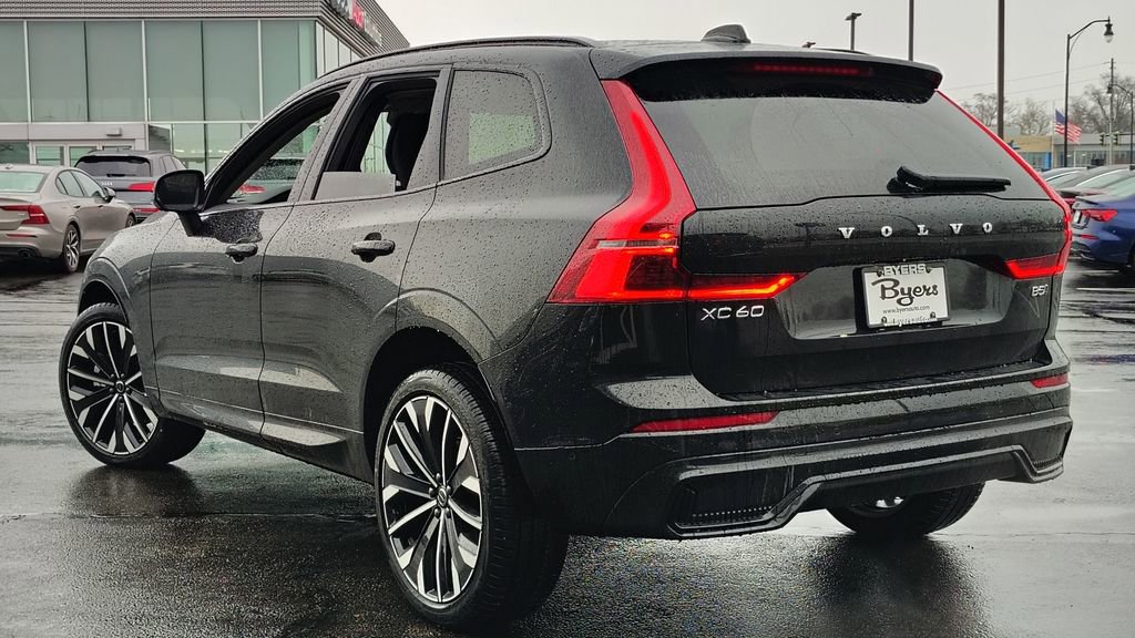 New 2026 Volvo XC60 B5 Ultra w/ Climate Package image 4