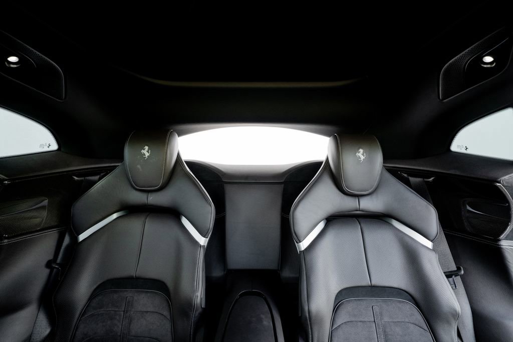 Used 2023 Ferrari Purosangue image 30