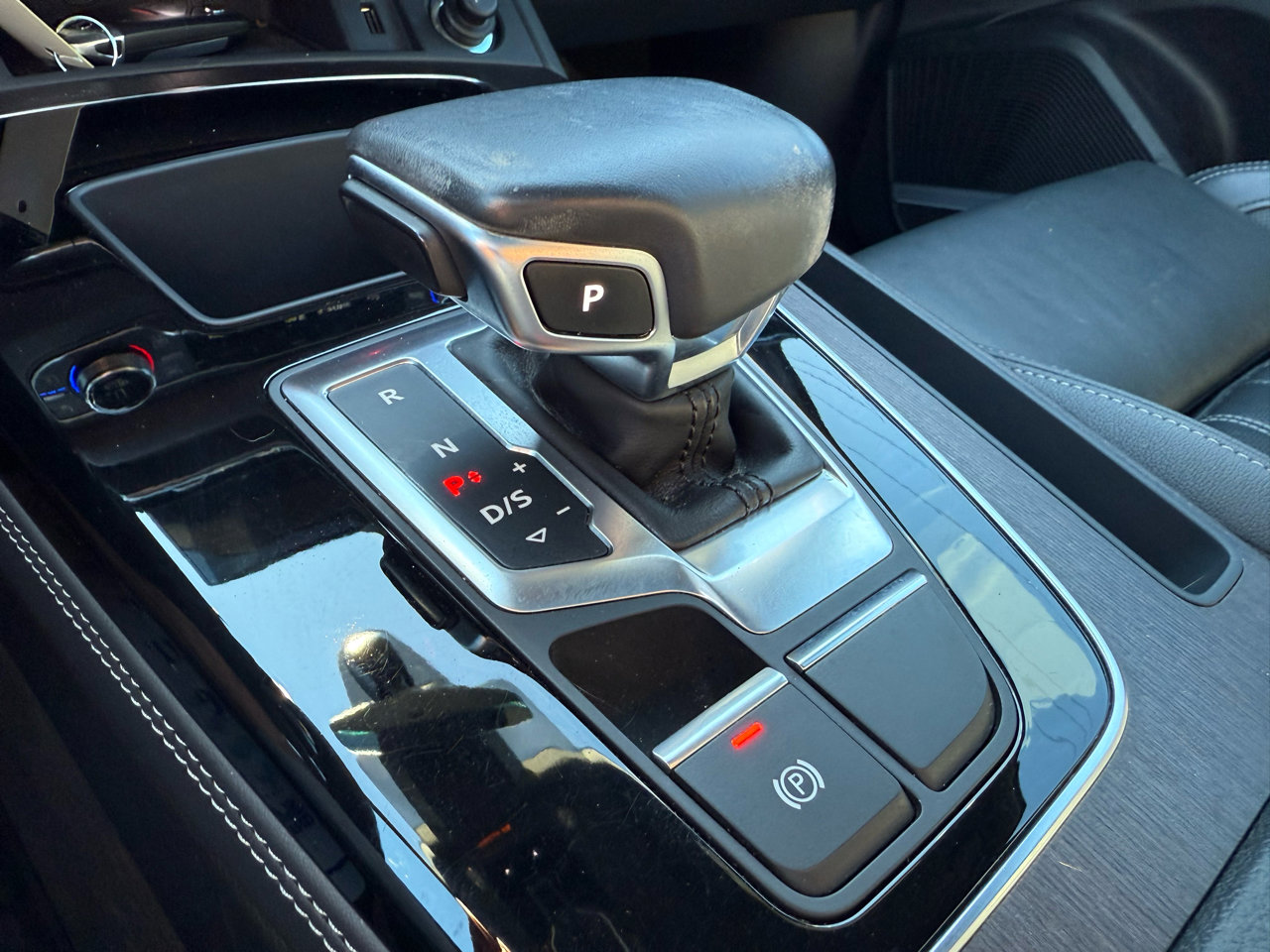 Used 2021 Audi Q5 Prestige image 37