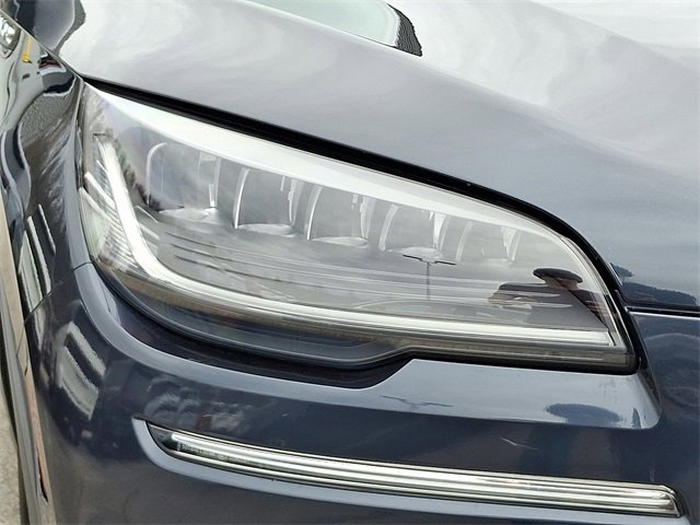 Used 2023 Lincoln Aviator Reserve w/ Equipment Group 201A image 9