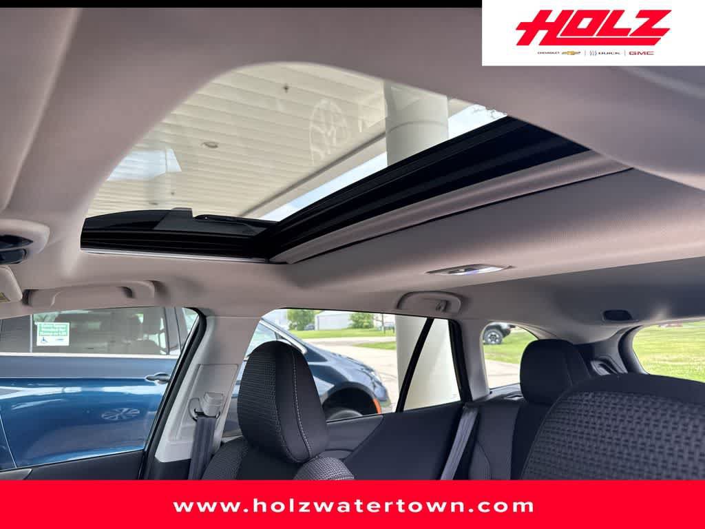 Used 2024 Subaru Outback Premium AWD/4WD image 11