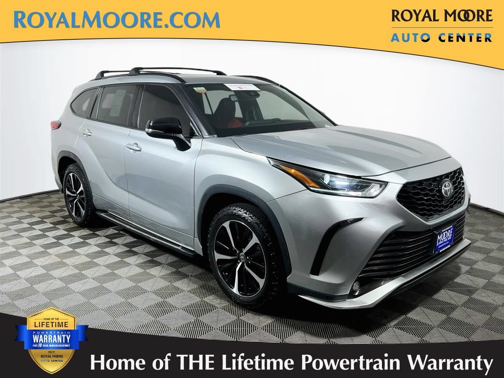 Certified 2021 Toyota Highlander XSE