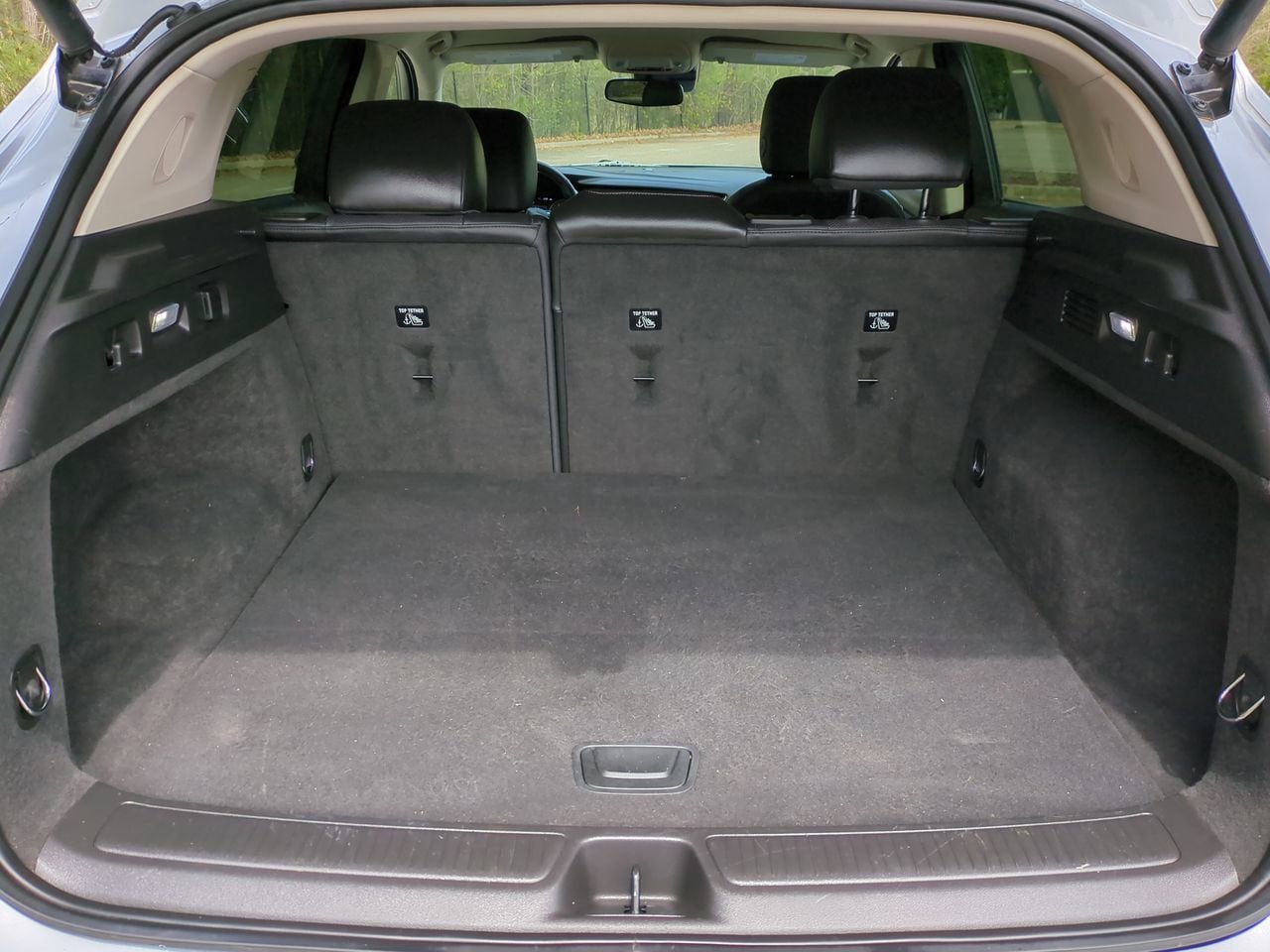 Used 2023 Buick Envision Essence FWD image 13