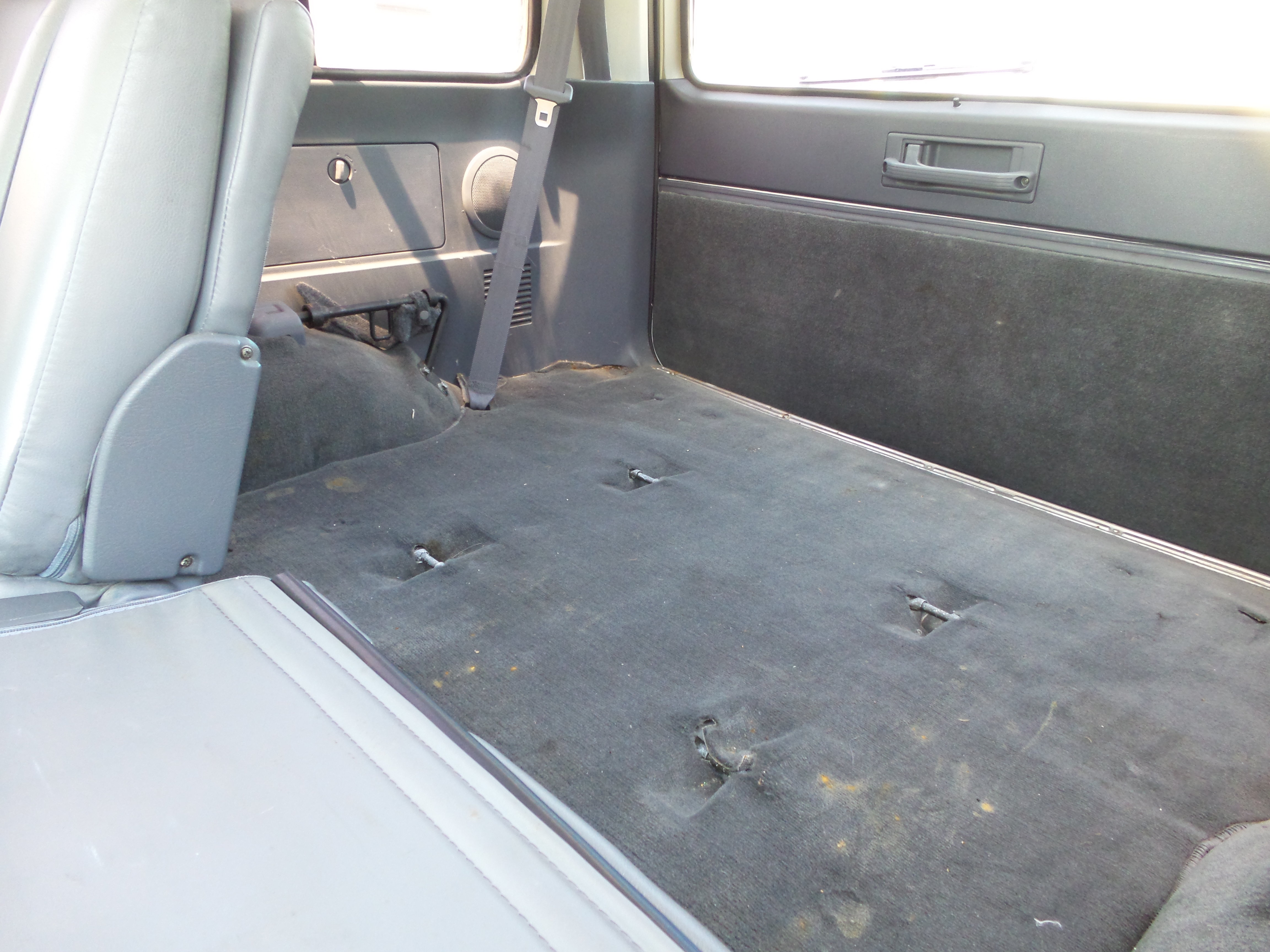 Used 1997 Toyota Land Cruiser w/ Leather Trim Pkg AWD/4WD image 33