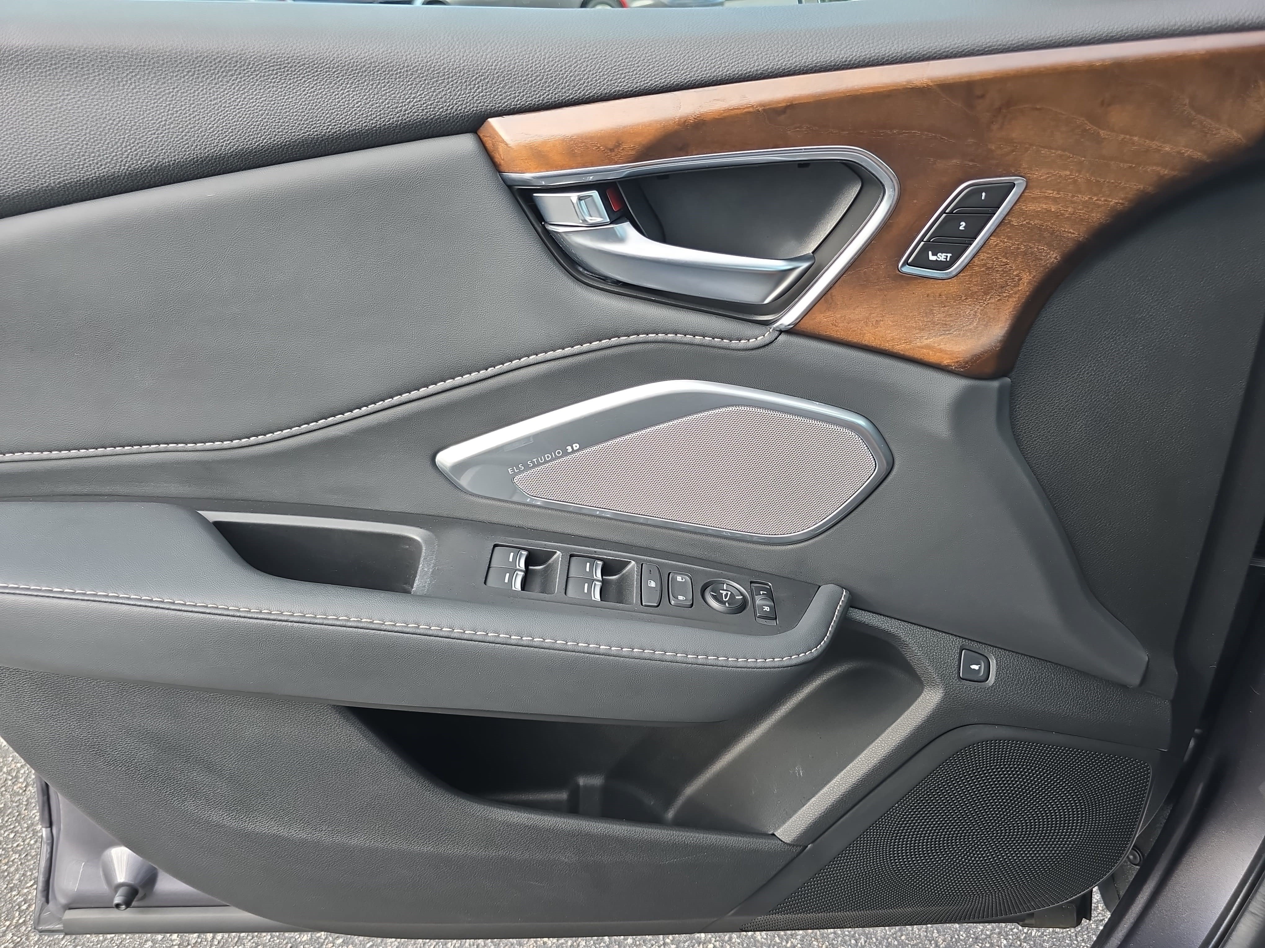 Used 2021 Acura RDX w/ Advance Package FWD image 28