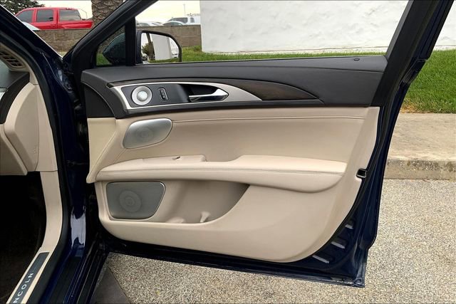 Used 2018 Lincoln MKZ Reserve w/ Luxury Package image 24