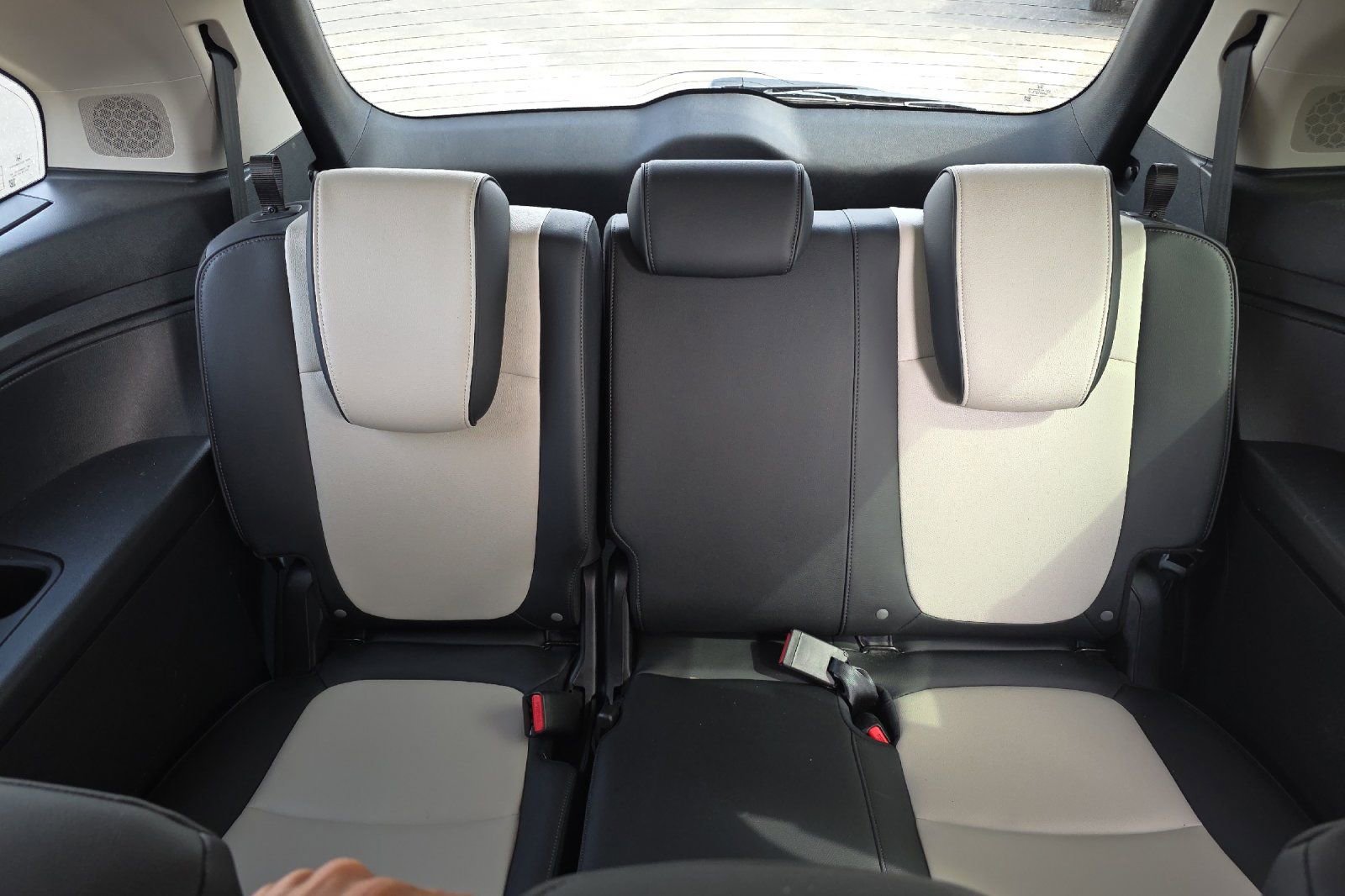 Used 2025 Honda Odyssey Elite image 15