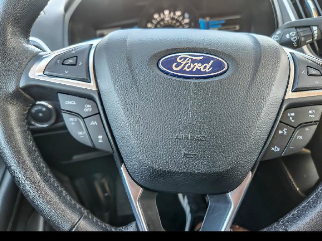 Used 2022 Ford Edge SEL w/ Convenience Package AWD/4WD image 16