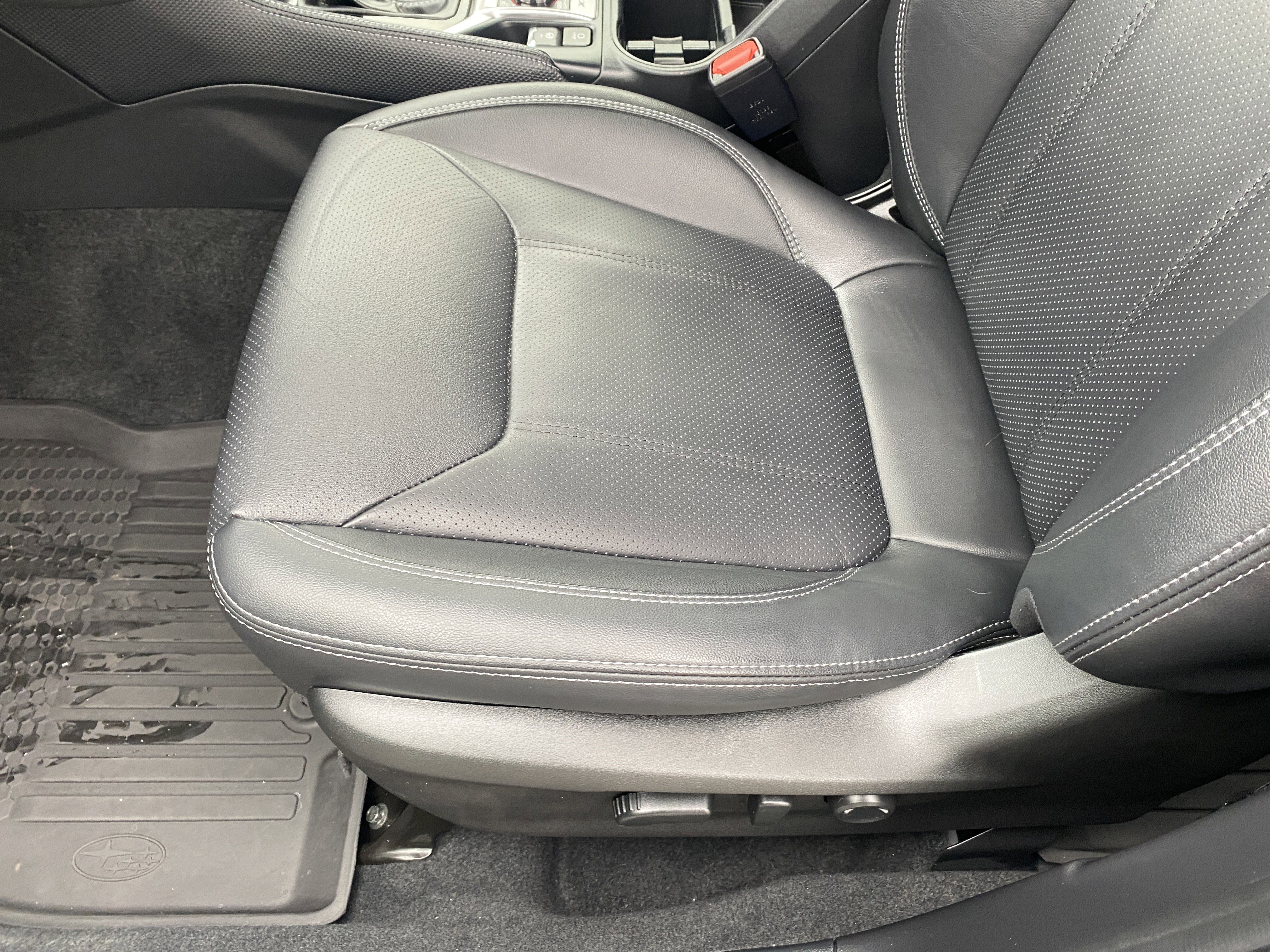 Used 2024 Subaru Forester Touring image 15