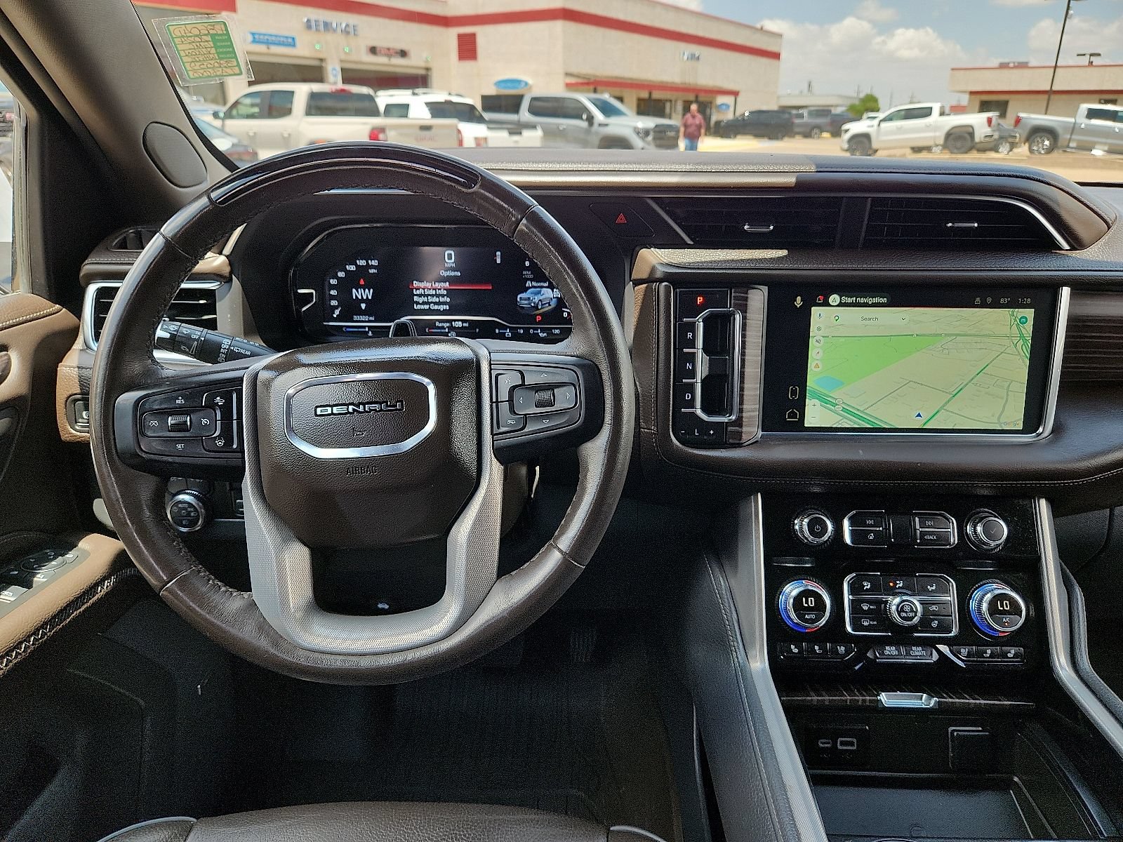 Used 2024 GMC Yukon Denali w/ Denali Reserve Package AWD/4WD image 11