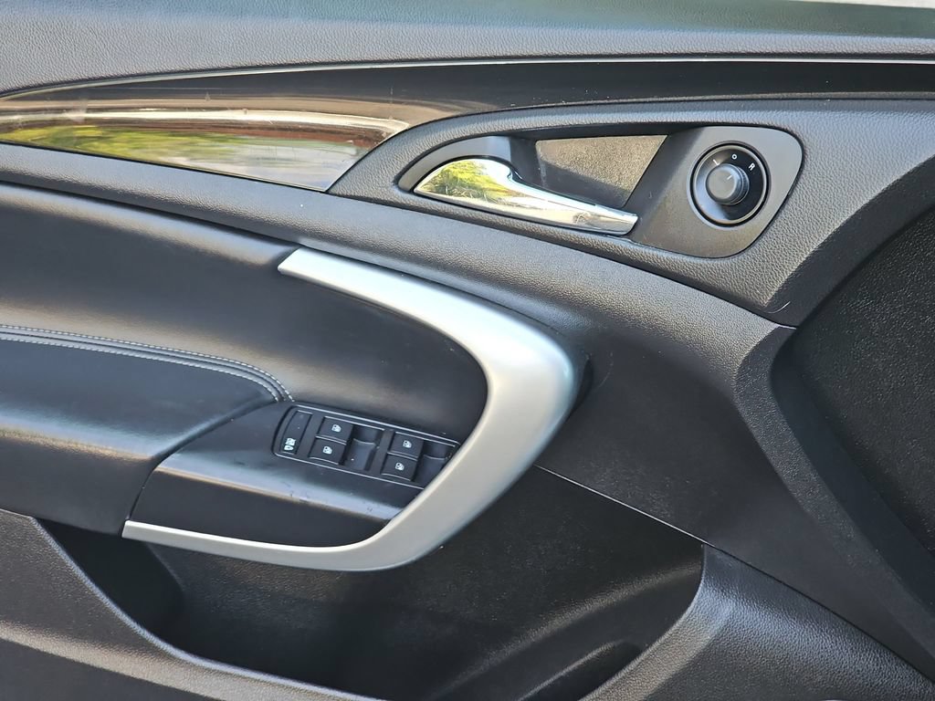 Used 2013 Buick Regal GS FWD image 30