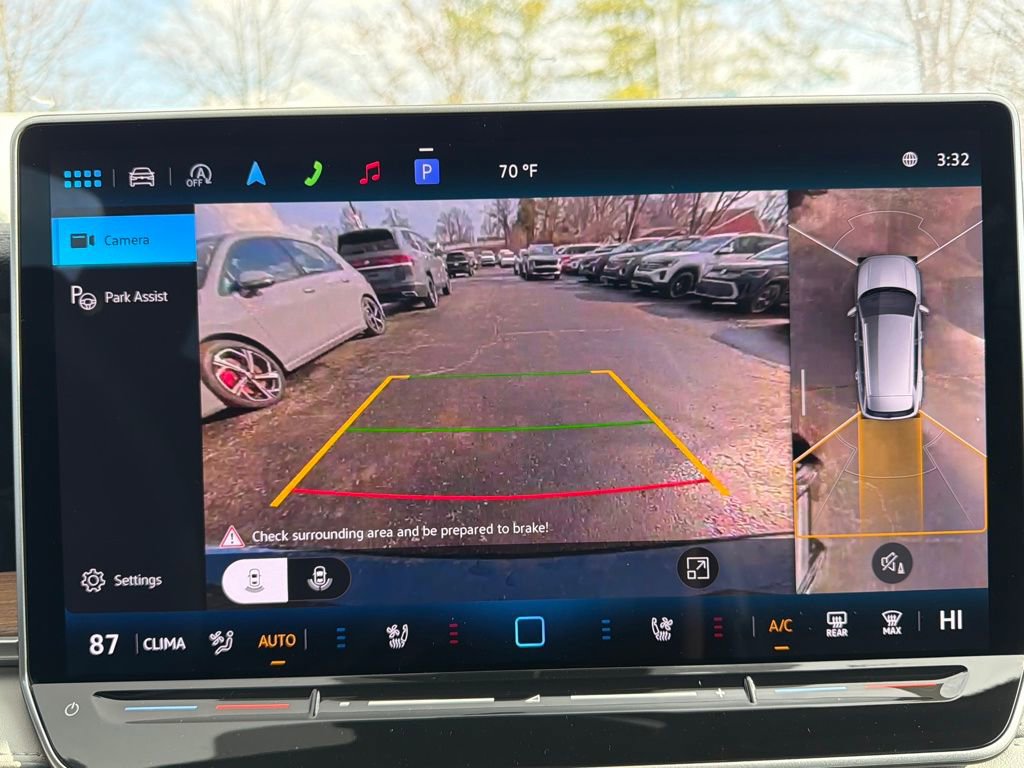 New 2026 Volkswagen Tiguan SEL R-Line image 21