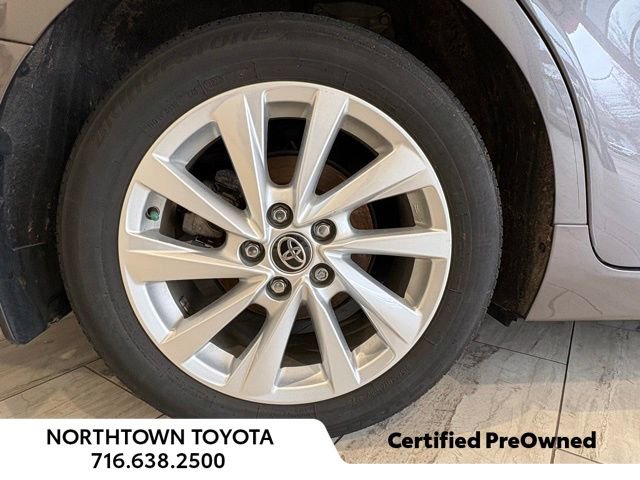 Used 2023 Toyota Camry LE image 28
