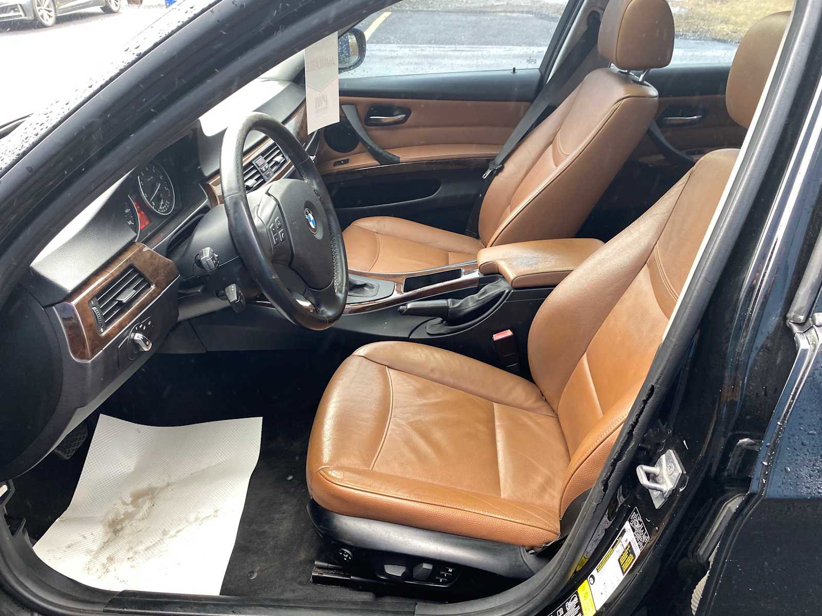 Used 2011 BMW 328i xDrive Sedan image 9